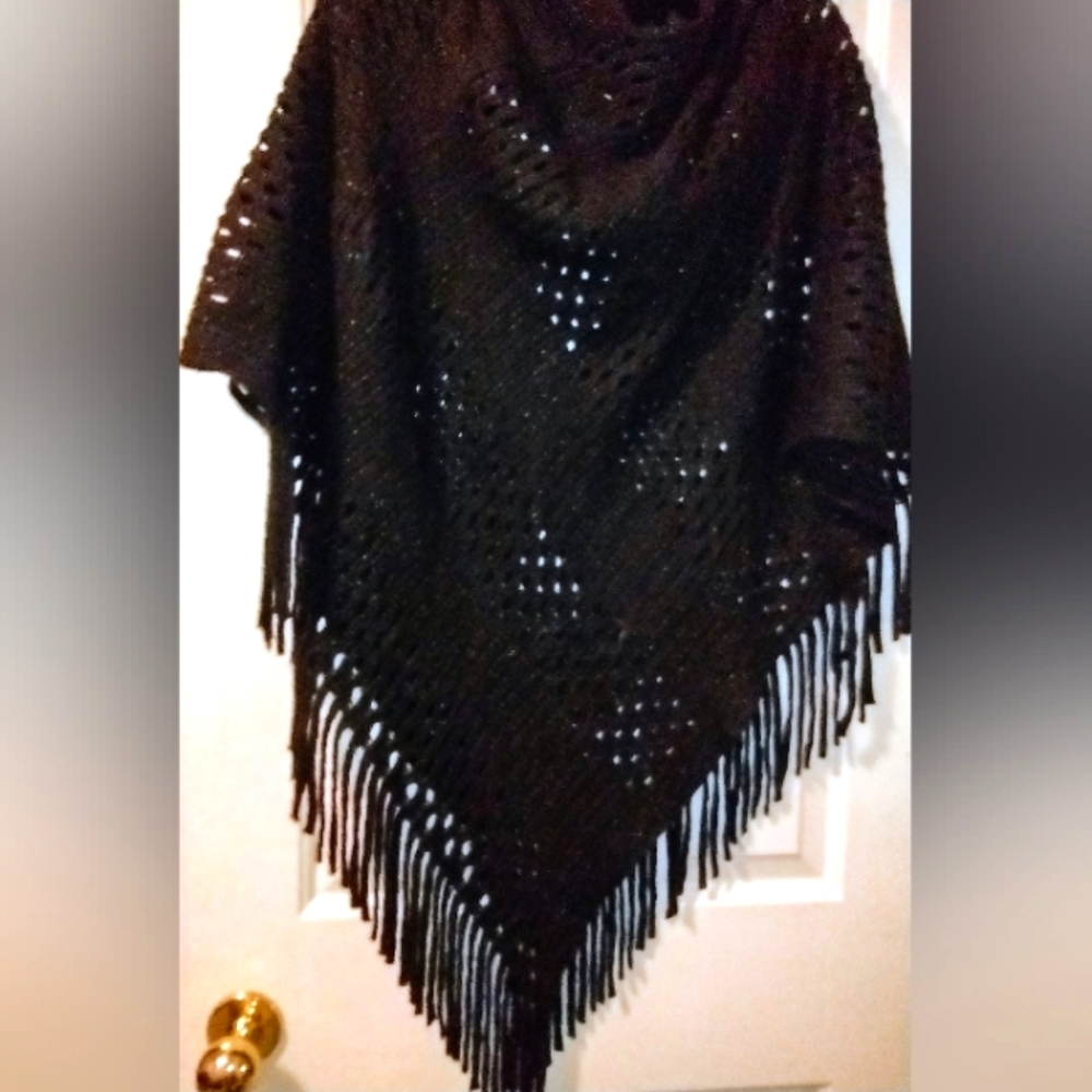 Steve Madden Fringed, Lurex Poncho, Black OSFM